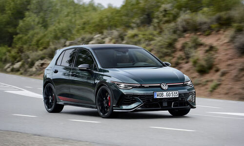 Volkswagen Golf GTI EDITION 50