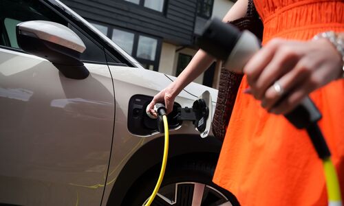 10 electric car charging tips every driver should know
