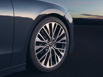 Audi S6 Avant e-tron
