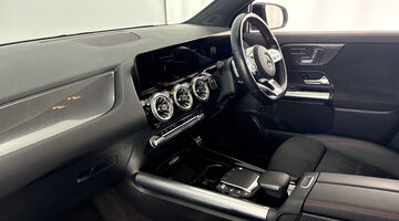 2023 Mercedes-Benz 2.0 GLA220d AMG Line Night Edition (Premium Plus) 8G-DCT 4MATIC Euro 6 5-door (Grey) - Image: 2