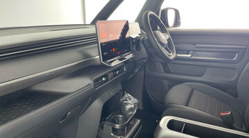 2025 Volkswagen Pro 86kWh Style Auto 5-door (LWB, 7Seat) (Black) - Image: 2