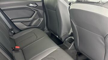 2026 Audi Sportback Black Edition 30 TFSI 116 PS S tronic (Blue) - Image: 26