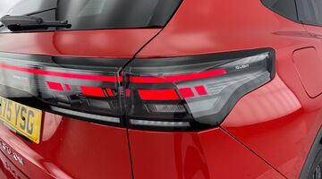 2026 Volkswagen ETSI MHEV Match DSG Euro 6 5-door (Red) - Image: 31