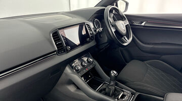 2020 Škoda TSI ACT SportLine Euro 6 5-door (White) - Image: 2