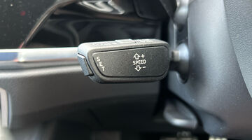 2024 Audi TFSI CoD 35 S line Sportback S Tronic Euro 6 5-door (Blue) - Image: 22