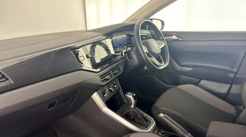 2022 Volkswagen 1.0 TSI Life DSG Euro 6 5-door (Blue) - Image: 2