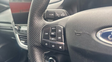 2023 Ford 1.0T EcoBoost MHEV ST-Line Vignale Euro 6 5-door (Black) - Image: 31