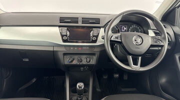2019 Škoda 1.0 TSI SE Euro 6 5-door (Silver) - Image: 9