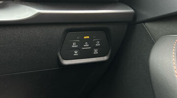2026 CUPRA ETSI V2 DSG Euro 6 5-door (Blue) - Image: 25