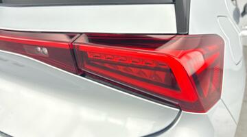 2026 CUPRA V3 59 kWh AFV 230 Auto (Silver) - Image: 31