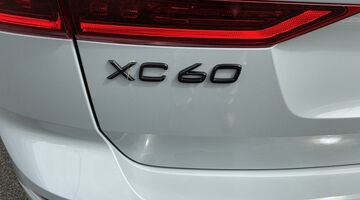 2026 Volvo 2.0 T8 18.8kWh Ultra Black Edition Auto Euro 6 5-door (Grey) - Image: 37