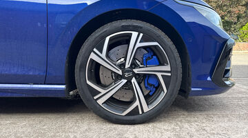 2026 Volkswagen 2.0 TSI R DSG 4Motion Euro 6 5-door (Blue) - Image: 5