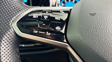 2023 Volkswagen TSI R-Line Euro 6 5-door (Grey) - Image: 24