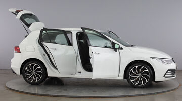 2023 Volkswagen TSI Life Euro 6 5-door (White) - Image: 11