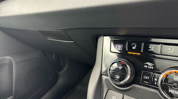 2025 Škoda TSI ACT SportLine Edition DSG Euro 6 5-door (White) - Image: 14