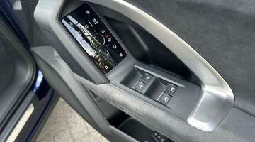 2025 Audi 2.0 TFSI Edition 1 S Tronic quattro Euro 6 5-door (Blue) - Image: 15