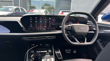 2026 Audi S line TFSI 204 PS S tronic (Blue) - Image: 10