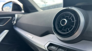 2025 Audi TFSI CoD 35 Black Edition S Tronic Euro 6 5-door (White) - Image: 26