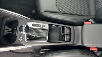 2026 Audi TFSI CoD 35 S line S Tronic Euro 6 5-door (Black) - Image: 40