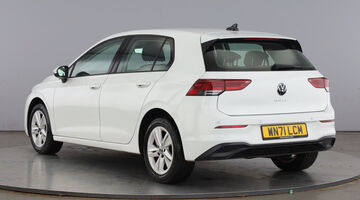2021 Volkswagen 2.0 TDI Life DSG Euro 6 5-door (White) - Image: 3