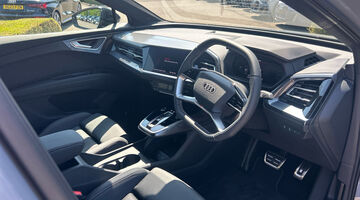 2026 Audi 45 Black Edition Auto quattro 5-door 82kWh (Grey) - Image: 6