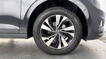 2021 Volkswagen 1.0 TSI Match DSG Euro 6 5-door (Grey) - Image: 5