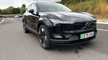 2026 Volvo P5 Long Range 69kWh Plus Auto 5-door (Black) - Image: 33