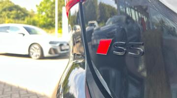 2026 Audi Saloon Vorsprung TFSI 367 PS S tronic (Black) - Image: 14