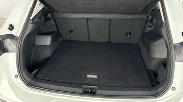 2024 Volkswagen ETSI MHEV Match DSG Euro 6 5-door (White) - Image: 33