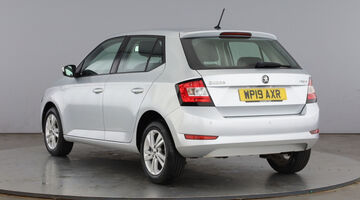 2019 Škoda 1.0 TSI SE Euro 6 5-door (Silver) - Image: 3