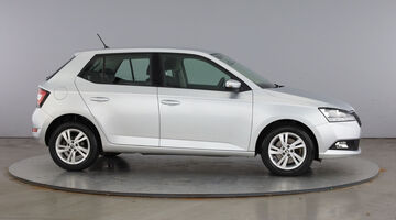 2019 Škoda 1.0 TSI SE Euro 6 5-door (Silver) - Image: 4