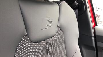 2026 Audi Sportback Black Edition 30 TFSI 116 PS S tronic (Red) - Image: 73