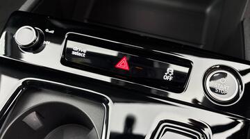 2026 Audi Q6 SUV Black Edition e-tron performance 225,00 kW (Black) - Image: 21