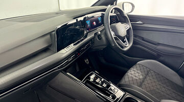 2023 Volkswagen ETSI MHEV R-Line DSG Euro 6 5-door (White) - Image: 2