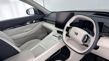 2026 Geely EM-i 29.8kWh Ultra Auto Euro 6 5-door (Grey) - Image: 6