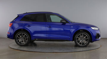 2024 Audi 2.0 TFSI 45 Black Edition S Tronic quattro Euro 6 5-door (Blue) - Image: 4