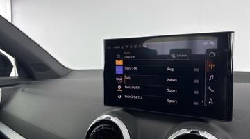 2026 Audi TFSI CoD 35 S line S Tronic Euro 6 5-door (Black) - Image: 7