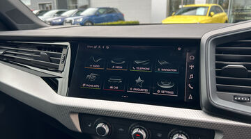 2026 Audi 1.0 TFSI 30 S line Sportback S Tronic Euro 6 5-door (Grey) - Image: 7