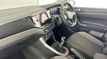2023 Volkswagen 1.0 TSI Life Euro 6 5-door (White) - Image: 2