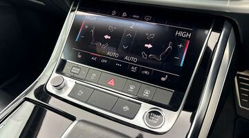 2023 Audi 3.0 TDI V6 45 Black Edition Tiptronic quattro Euro 6 5-door (Grey) - Image: 16