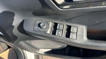 2023 Ford Duratec 14.4kWh ST-Line X Edition CVT Euro 6 5-door (White) - Image: 32