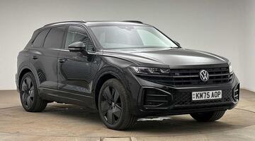 2025 Volkswagen 3.0 TDI V6 Black Edition Tiptronic 4Motion Euro 6 5-door (Black) - Image: 1