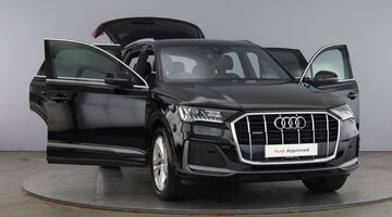 2024 Audi 3.0 TDI V6 45 Black Edition Tiptronic quattro Euro 6 5-door (Black) - Image: 9