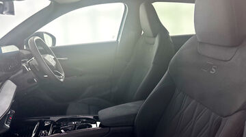 2025 Audi TFSI Edition 1 S Tronic Euro 6 5-door (Green) - Image: 32