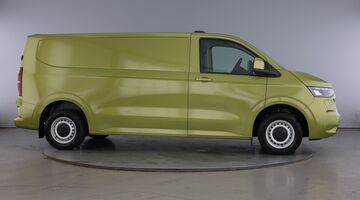 2026 Volkswagen T34 65kWh Commerce Plus Auto RWD LWB 5-door (Green) - Image: 4