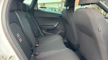2021 SEAT 1.0 TSI FR Euro 6 5-door (White) - Image: 22