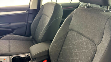 2020 Volkswagen TSI Life Euro 6 5-door (Silver) - Image: 28