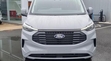 2026 Ford 2.0 320 EcoBlue Limited Auto L1 H1 Euro 6 5-door (Grey) - Image: 2