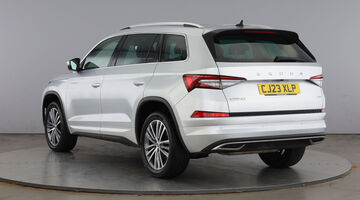 2023 Škoda 2.0 TSI Laurin & Klement DSG 4WD Euro 6 5-door (7 Seat) (Silver) - Image: 3