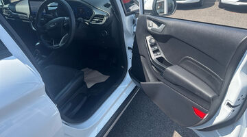 2023 Ford 1.0T EcoBoost MHEV Active X DCT Euro 6 5-door (White) - Image: 26